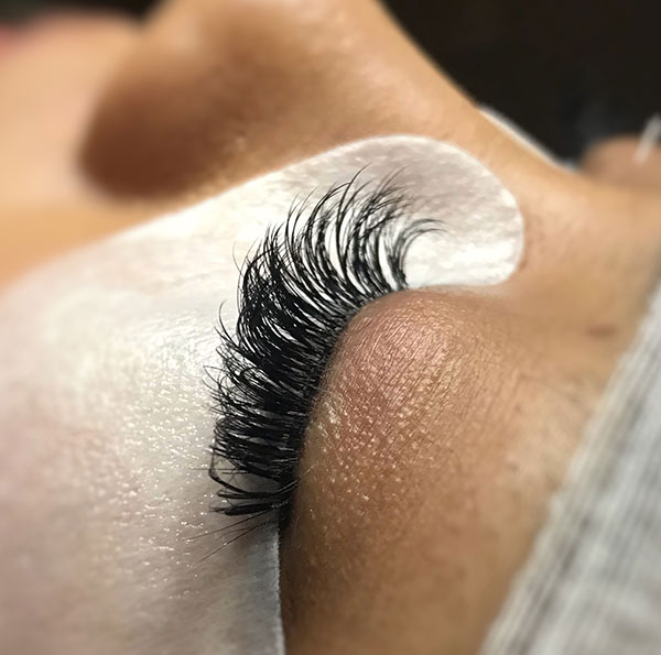 Luxe Lashes 2
